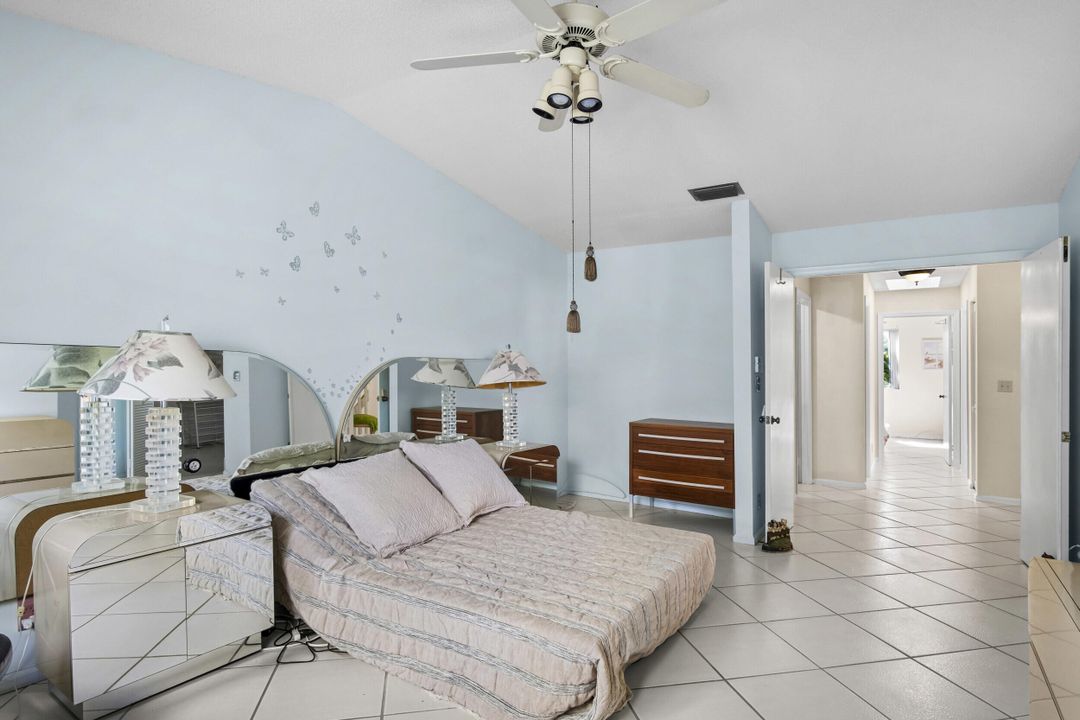 For Sale: $475,000 (3 beds, 2 baths, 1728 Square Feet)