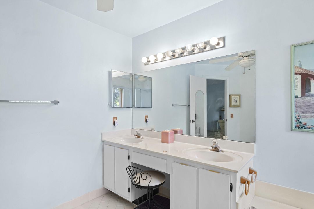For Sale: $475,000 (3 beds, 2 baths, 1728 Square Feet)