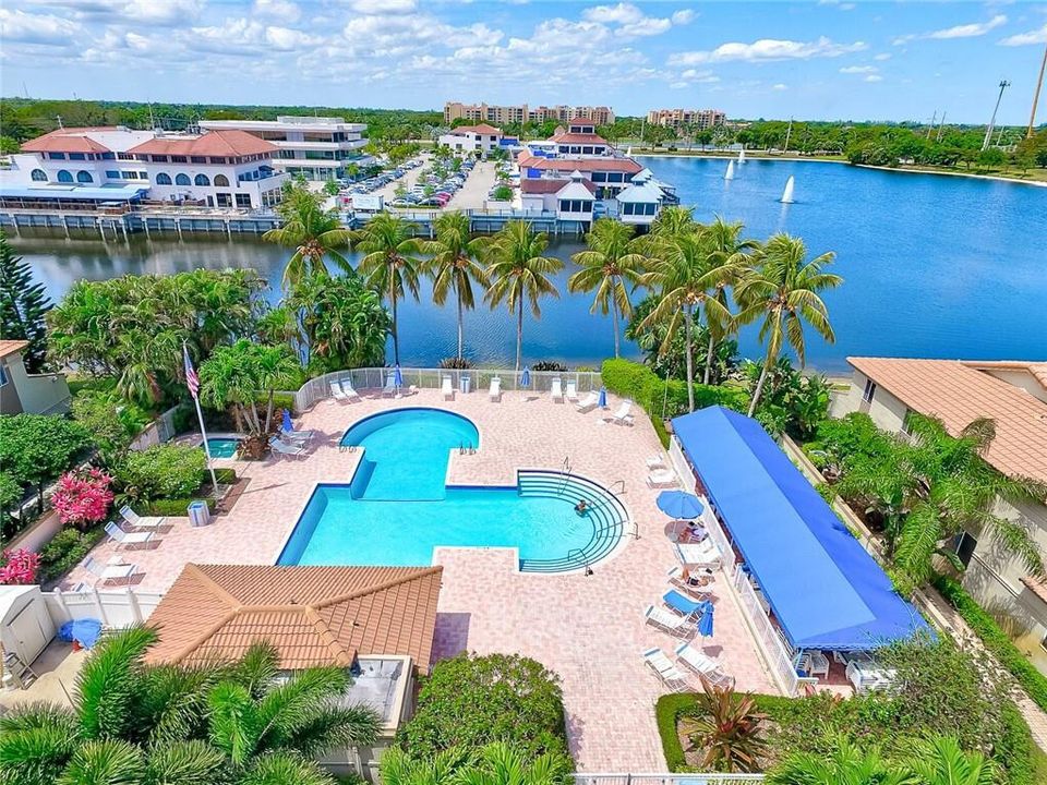 For Sale: $475,000 (3 beds, 2 baths, 1728 Square Feet)