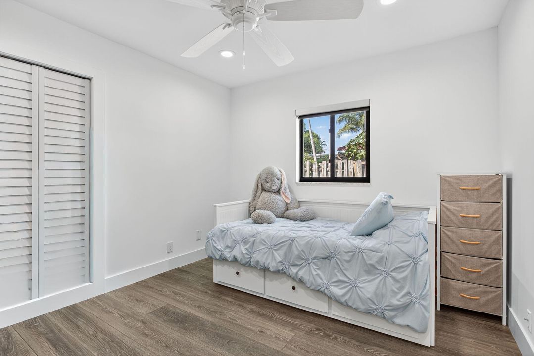 Active With Contract: $775,000 (4 beds, 3 baths, 2563 Square Feet)