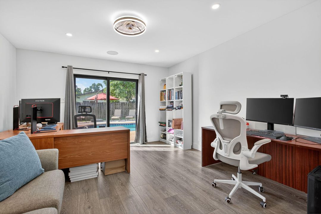 Active With Contract: $775,000 (4 beds, 3 baths, 2563 Square Feet)