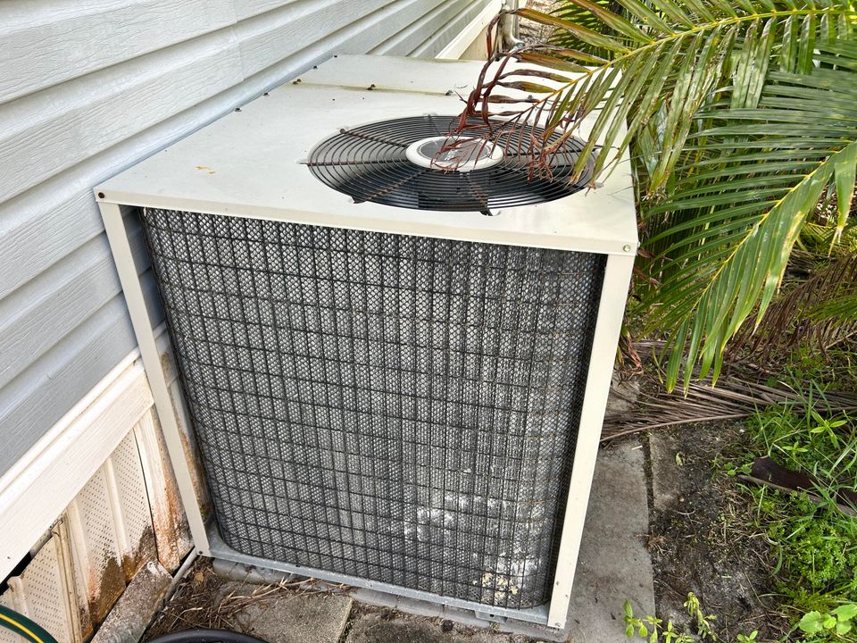 На продажу: $19,900 (2 спален, 2 ванн, 1248 Квадратных фут)