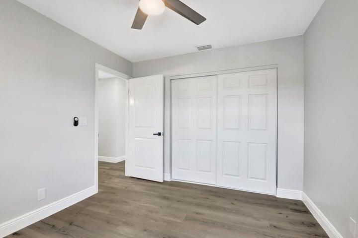 На продажу: $735,000 (4 спален, 2 ванн, 2175 Квадратных фут)