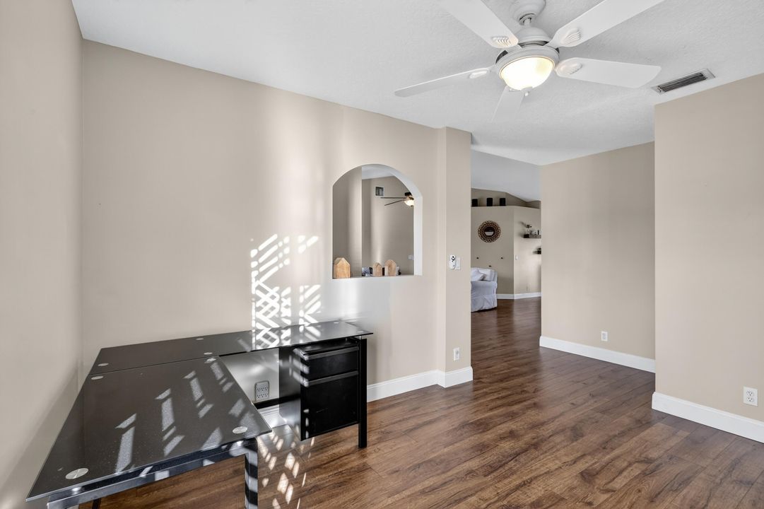 Activo con contrato: $599,900 (3 camas, 2 baños, 1858 Pies cuadrados)