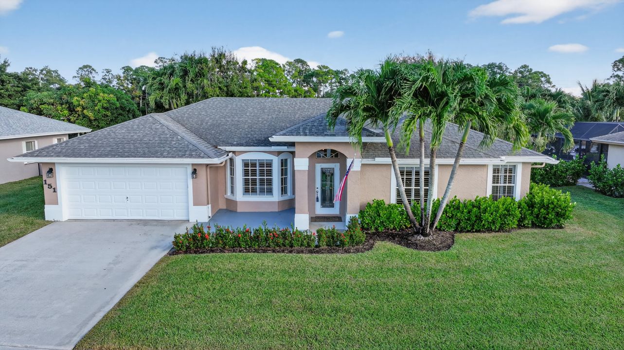 Activo con contrato: $599,900 (3 camas, 2 baños, 1858 Pies cuadrados)