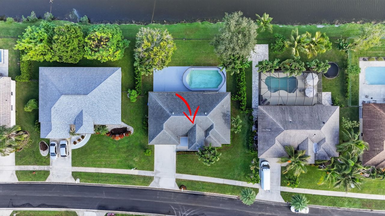 Activo con contrato: $599,900 (3 camas, 2 baños, 1858 Pies cuadrados)