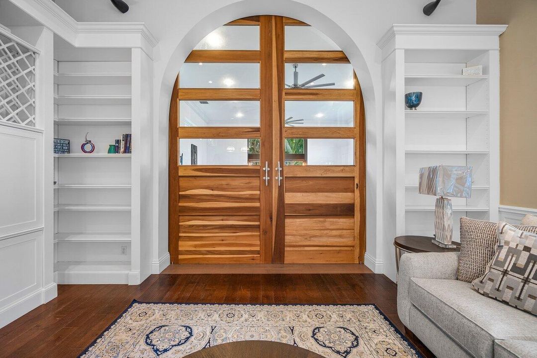 待售: $2,795,000 (6 贝兹, 3 浴室, 5008 平方英尺)