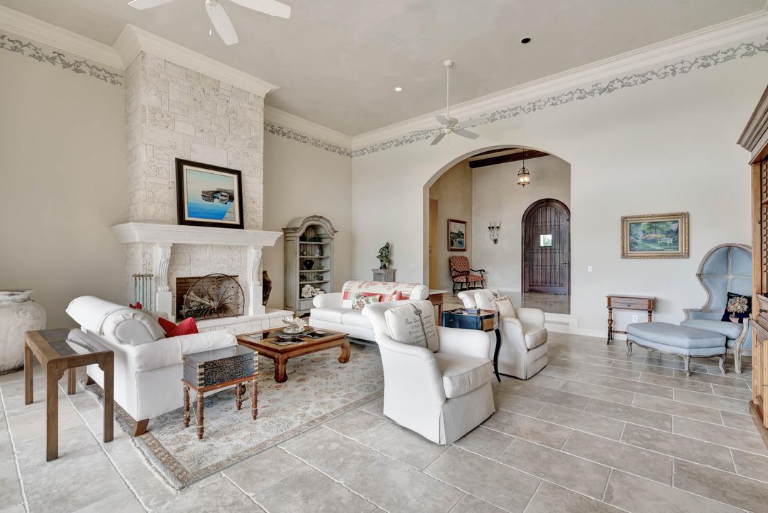 For Sale: $5,900,000 (3 beds, 3 baths, 4161 Square Feet)