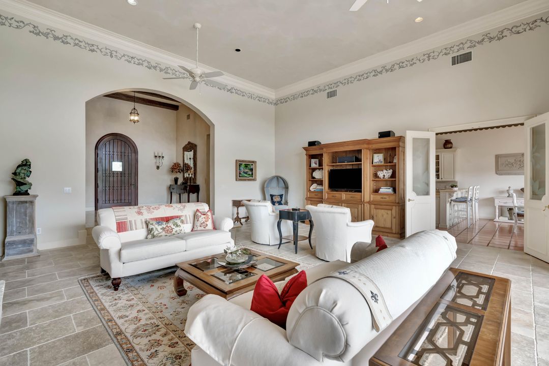 For Sale: $5,900,000 (3 beds, 3 baths, 4161 Square Feet)