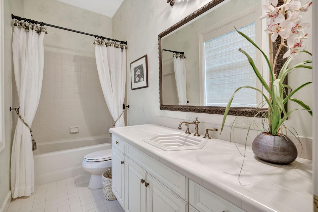 For Sale: $5,900,000 (3 beds, 3 baths, 4161 Square Feet)