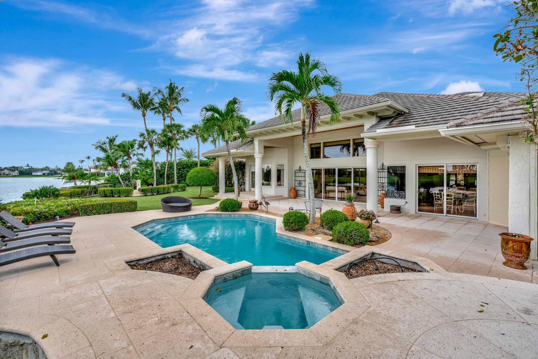 For Sale: $5,900,000 (3 beds, 3 baths, 4161 Square Feet)