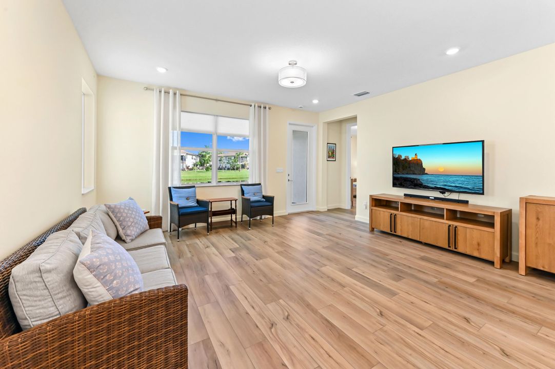 For Sale: $674,000 (3 beds, 2 baths, 1610 Square Feet)