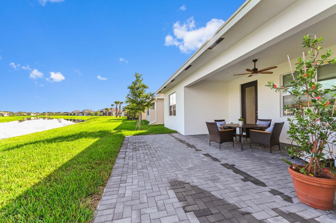 For Sale: $674,000 (3 beds, 2 baths, 1610 Square Feet)