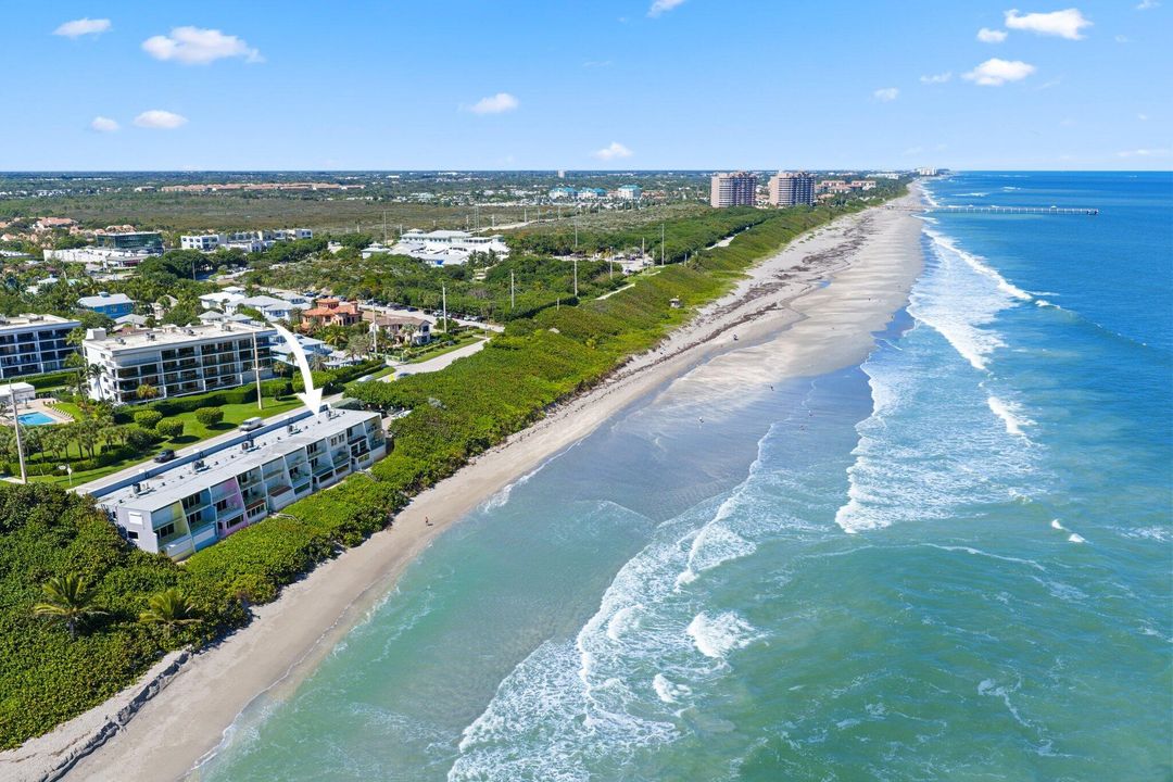 На продажу: $2,395,000 (3 спален, 3 ванн, 2023 Квадратных фут)