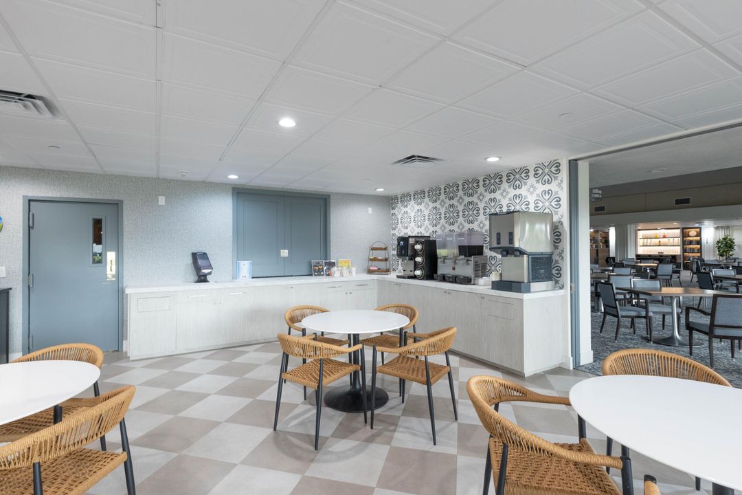 待售: $280,000 (3 贝兹, 2 浴室, 1598 平方英尺)