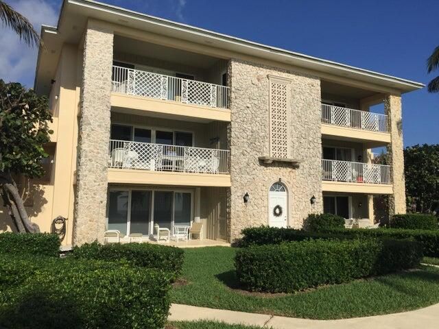 出租: $10,500 (2 贝兹, 2 浴室, 1254 平方英尺)