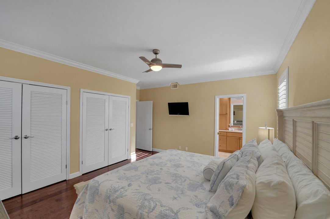 出租: $10,500 (2 贝兹, 2 浴室, 1254 平方英尺)