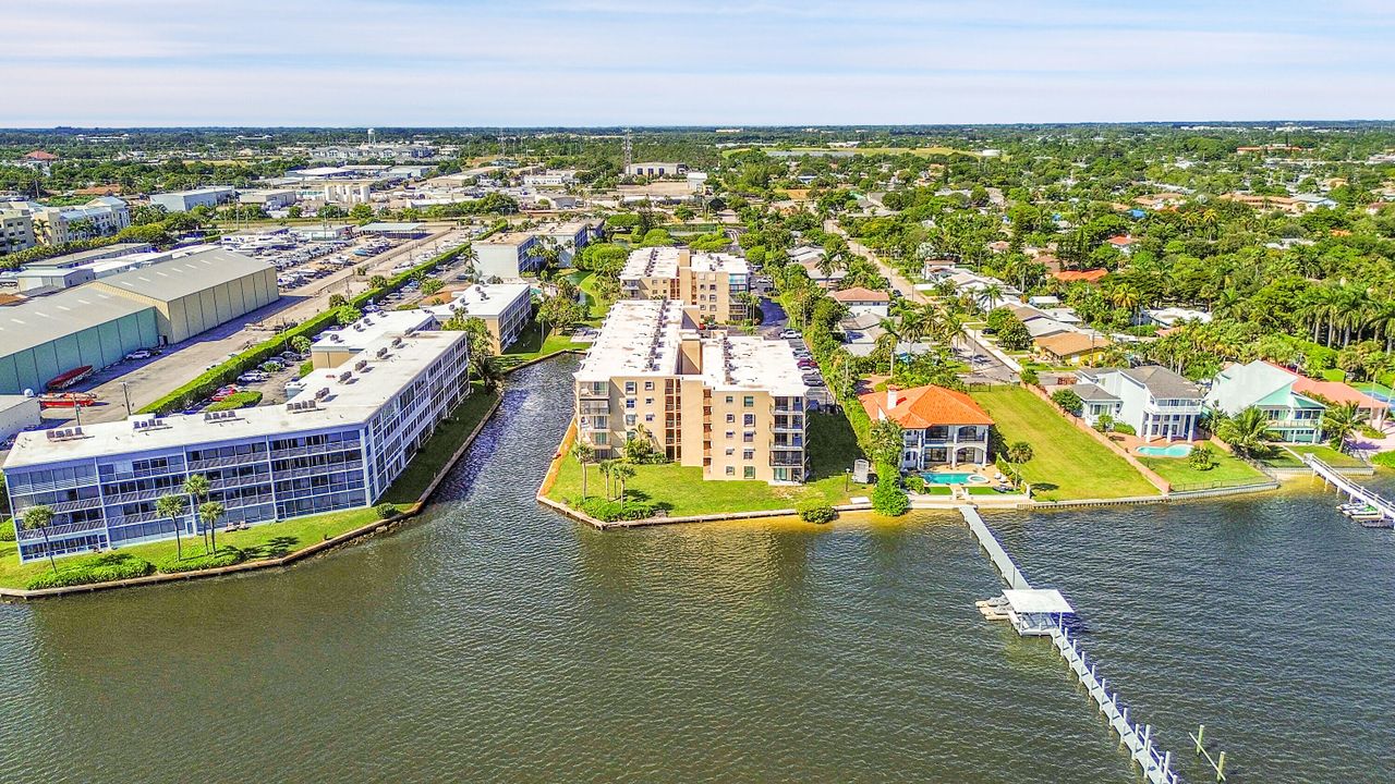 待售: $210,000 (2 贝兹, 2 浴室, 1029 平方英尺)