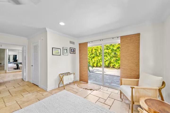 В аренду: $13,500 (4 спален, 4 ванн, 2904 Квадратных фут)