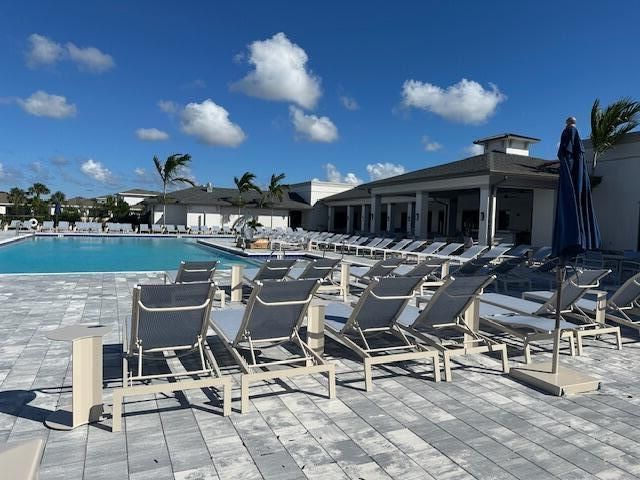 For Sale: $674,000 (3 beds, 2 baths, 1610 Square Feet)