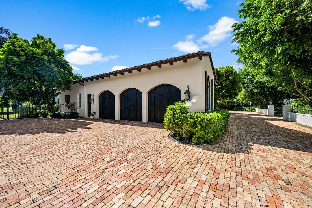 На продажу: $7,200,000 (4 спален, 6 ванн, 5908 Квадратных фут)