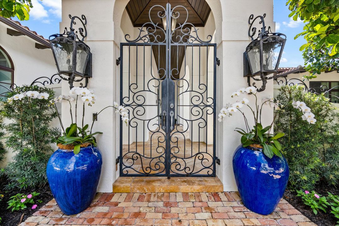 На продажу: $7,200,000 (4 спален, 6 ванн, 5908 Квадратных фут)