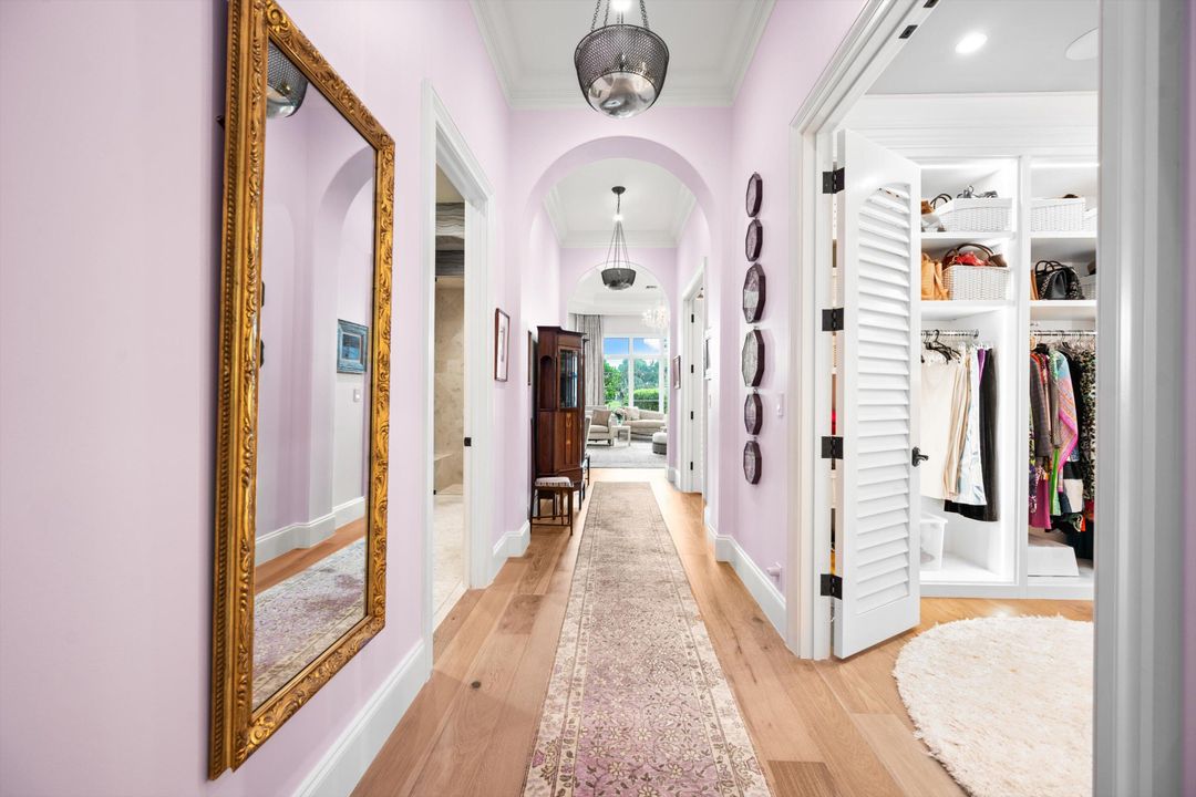 На продажу: $7,200,000 (4 спален, 6 ванн, 5908 Квадратных фут)