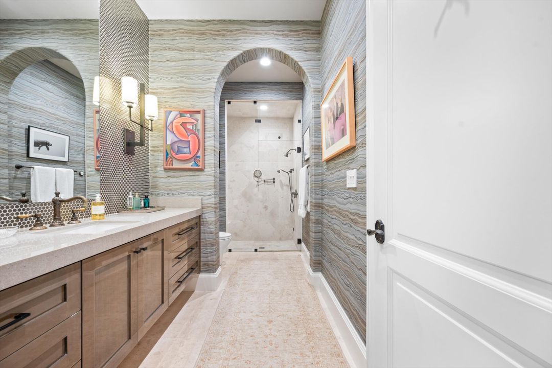 На продажу: $7,200,000 (4 спален, 6 ванн, 5908 Квадратных фут)