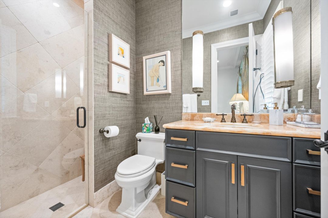 На продажу: $7,200,000 (4 спален, 6 ванн, 5908 Квадратных фут)