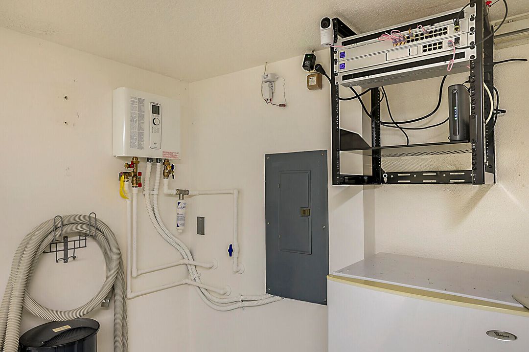 合同活跃: $509,000 (2 贝兹, 2 浴室, 1526 平方英尺)