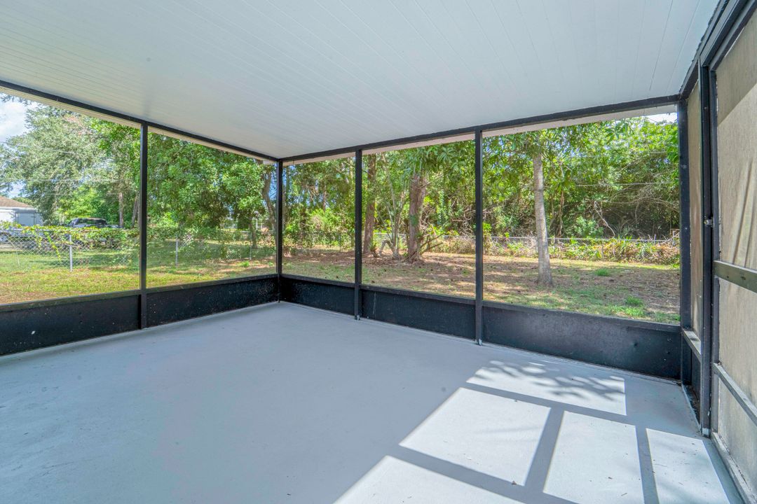 На продажу: $259,000 (2 спален, 2 ванн, 1036 Квадратных фут)