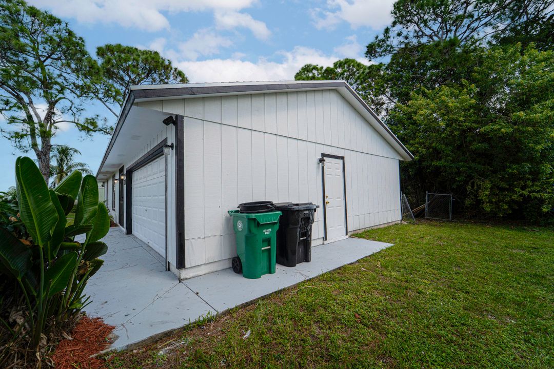 На продажу: $259,000 (2 спален, 2 ванн, 1036 Квадратных фут)