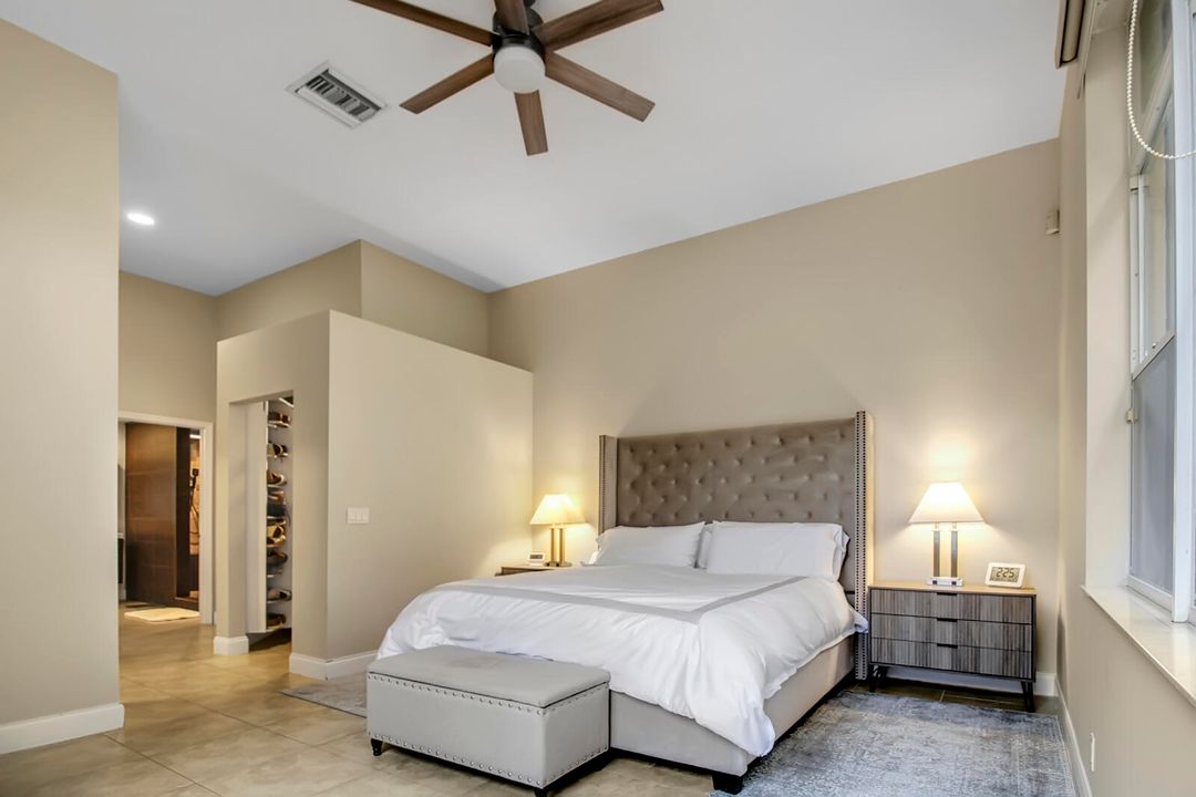 Под контрактом: $399,900 (3 спален, 2 ванн, 1950 Квадратных фут)