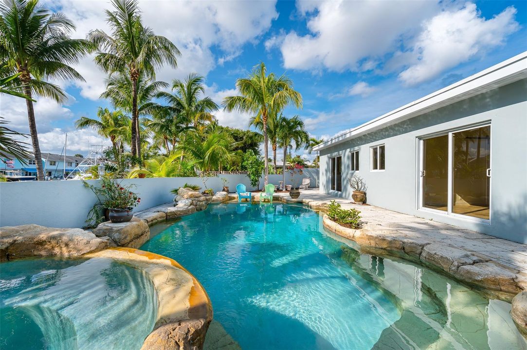 В аренду: $13,500 (4 спален, 4 ванн, 2904 Квадратных фут)