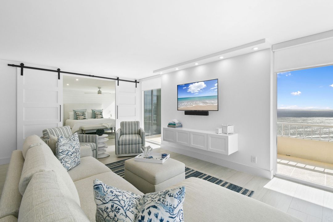 For Sale: $1,423,000 (2 beds, 2 baths, 1435 Square Feet)