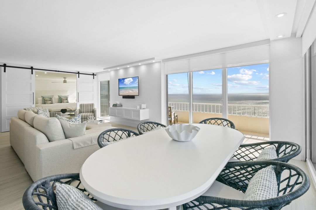 For Sale: $1,423,000 (2 beds, 2 baths, 1435 Square Feet)