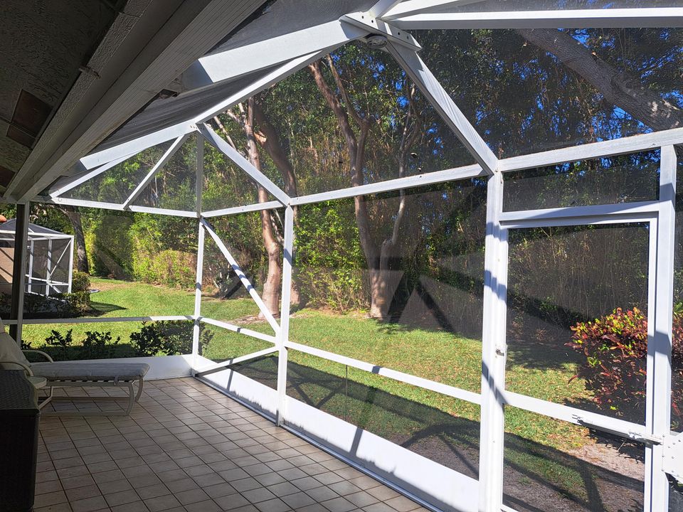 For Sale: $324,900 (3 beds, 2 baths, 1722 Square Feet)