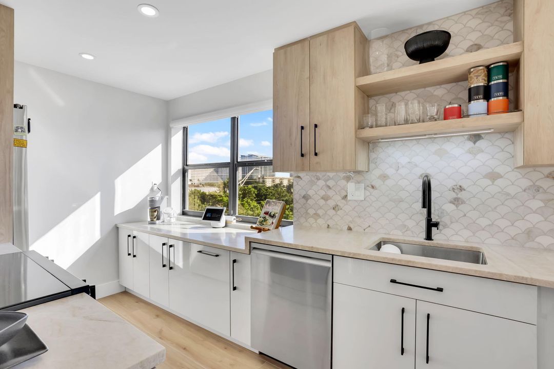 En Venta: $473,000 (2 camas, 2 baños, 1045 Pies cuadrados)