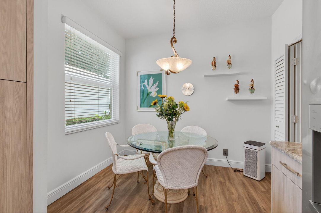 For Sale: $574,995 (3 beds, 2 baths, 1788 Square Feet)