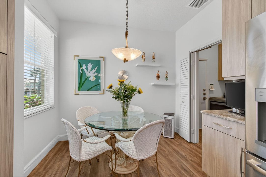 For Sale: $574,995 (3 beds, 2 baths, 1788 Square Feet)