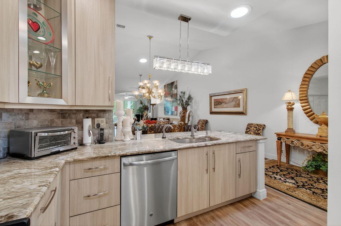 For Sale: $574,995 (3 beds, 2 baths, 1788 Square Feet)