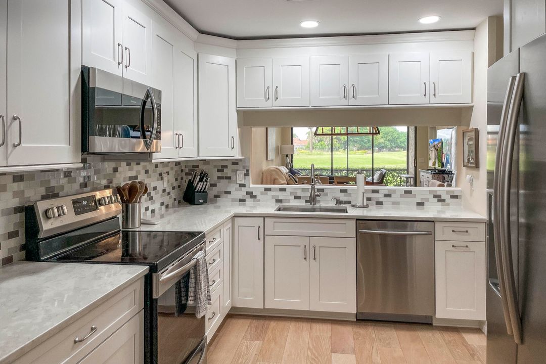 Под контрактом: $7,500 (3 спален, 2 ванн, 1909 Квадратных фут)