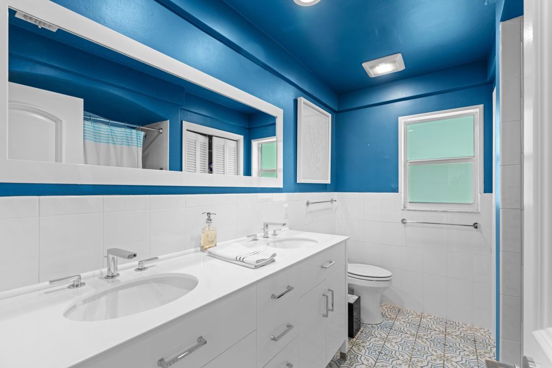 В аренду: $19,950 (4 спален, 3 ванн, 2371 Квадратных фут)