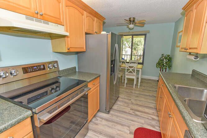 出租: $2,600 (2 贝兹, 2 浴室, 1100 平方英尺)