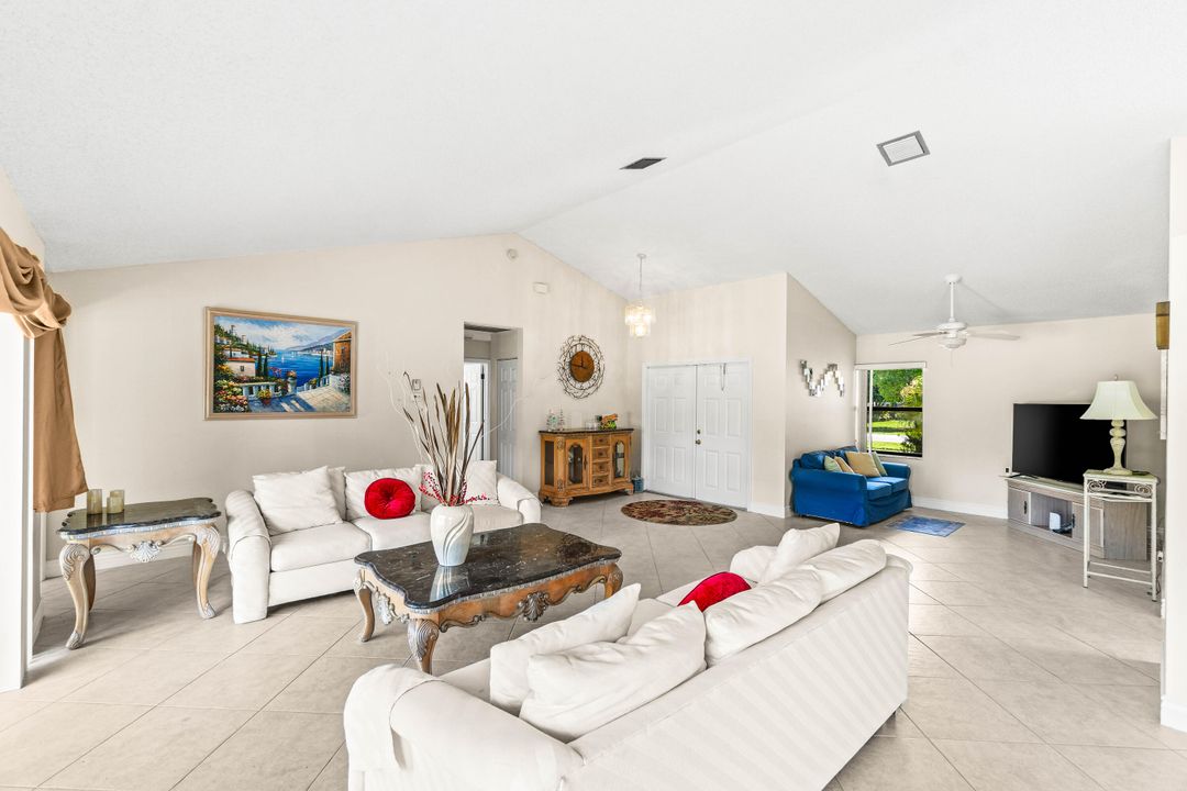 Active With Contract: $550,000 (3 beds, 2 baths, 1775 Square Feet)