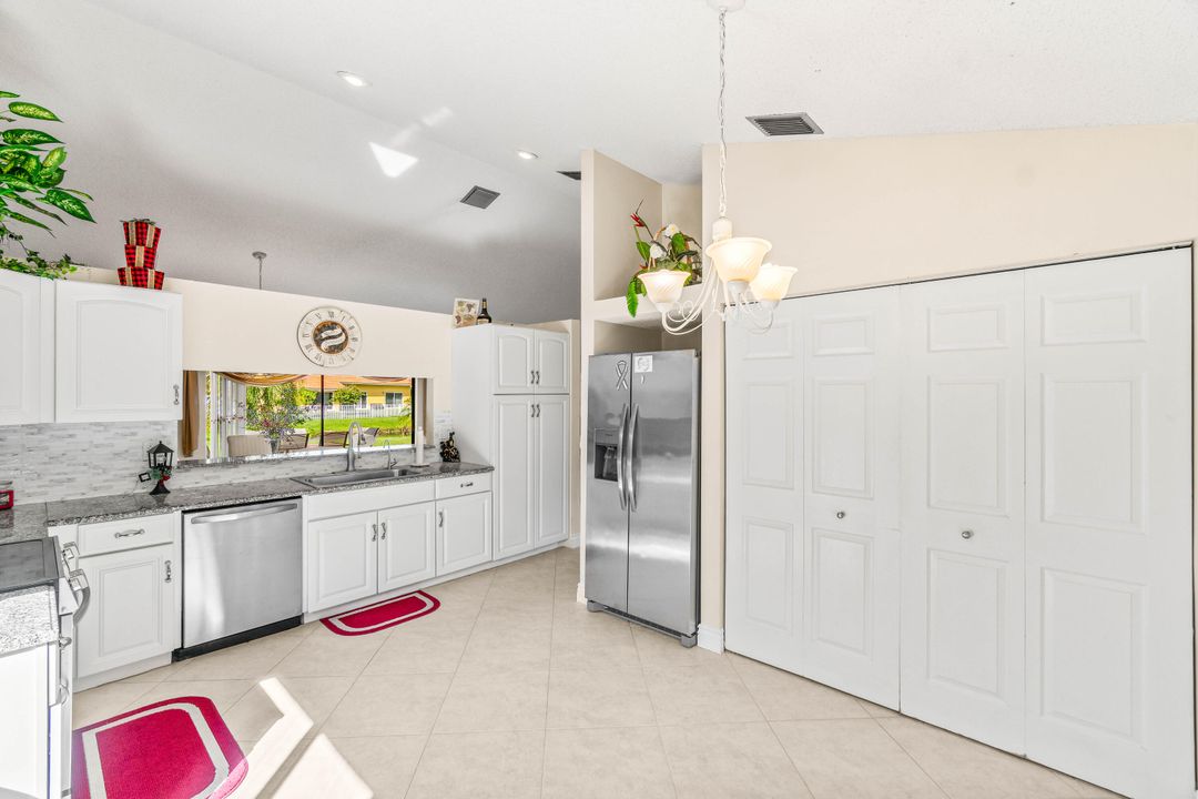 Active With Contract: $550,000 (3 beds, 2 baths, 1775 Square Feet)