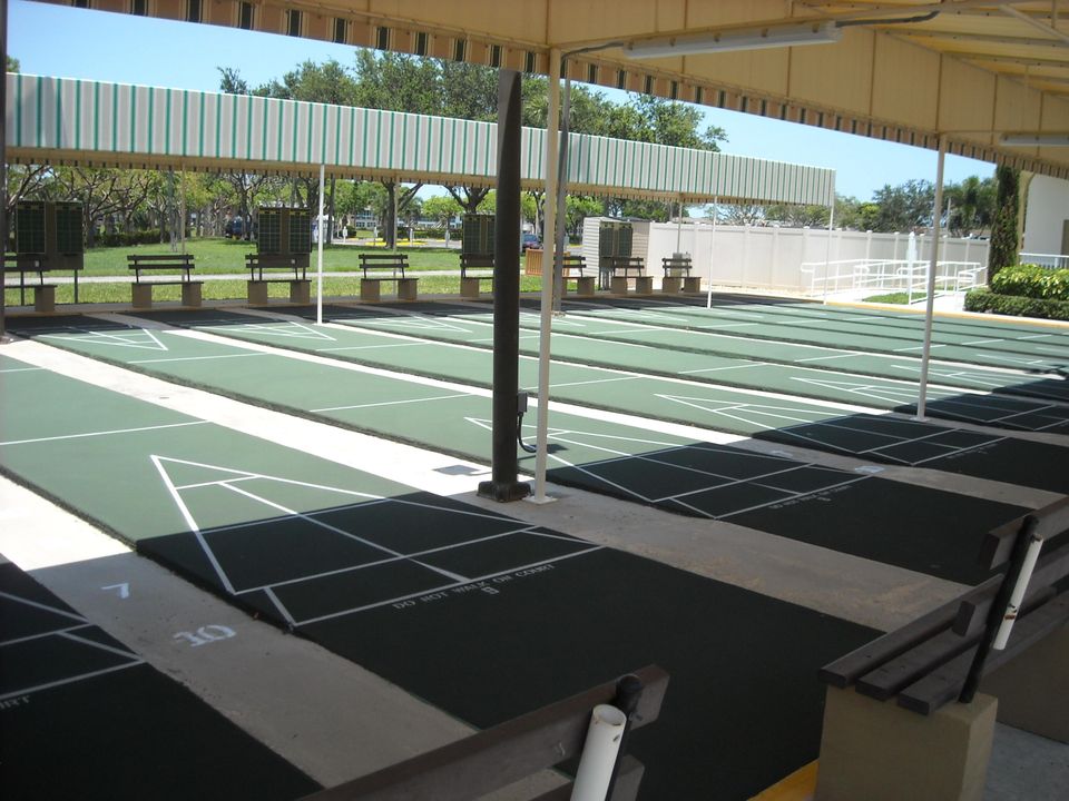 For Rent: $1,450 (2 beds, 1 baths, 798 Square Feet)