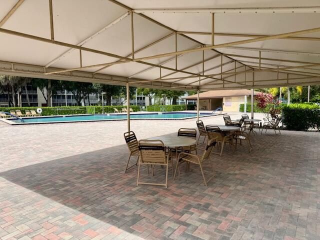 Activo con contrato: $199,900 (2 camas, 2 baños, 1192 Pies cuadrados)