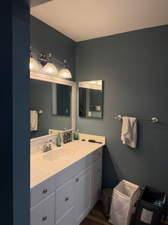 待售: $412,000 (2 贝兹, 2 浴室, 1250 平方英尺)