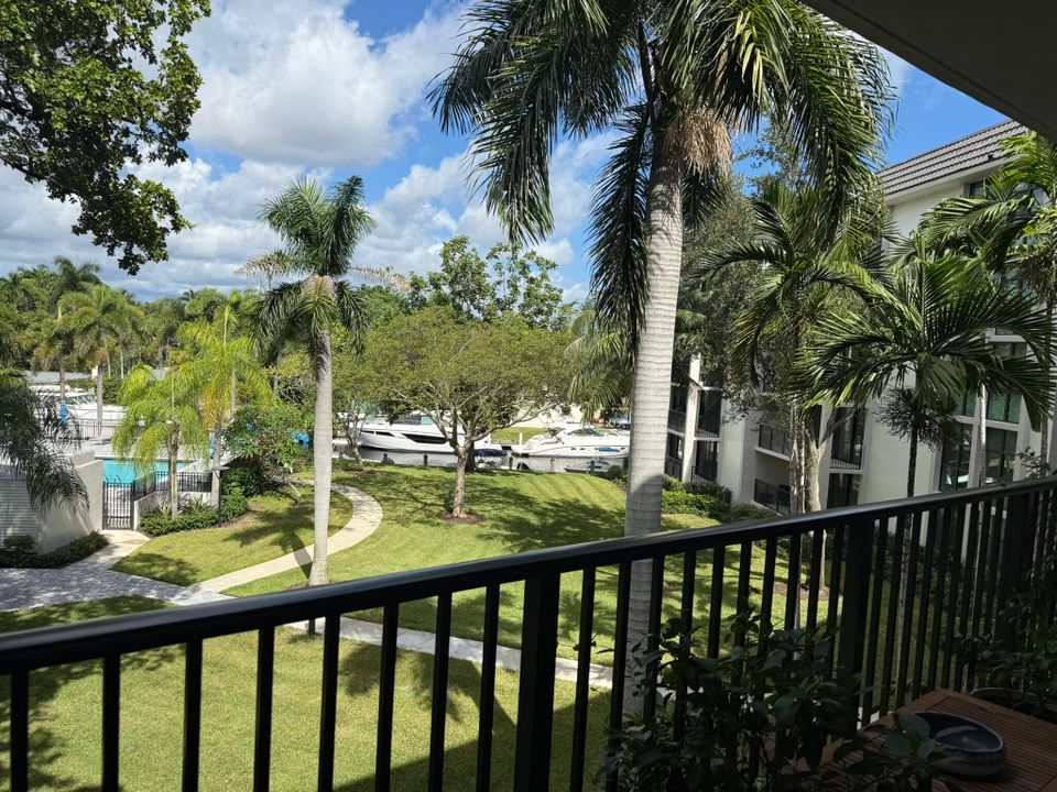 待售: $412,000 (2 贝兹, 2 浴室, 1250 平方英尺)